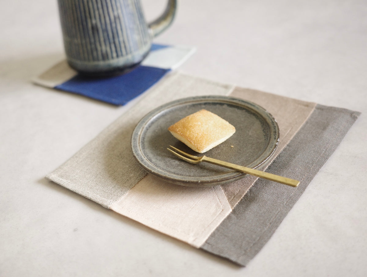Small pouch made from plant-based indigo-dyed scrap fabric (12/19 Kyoto)