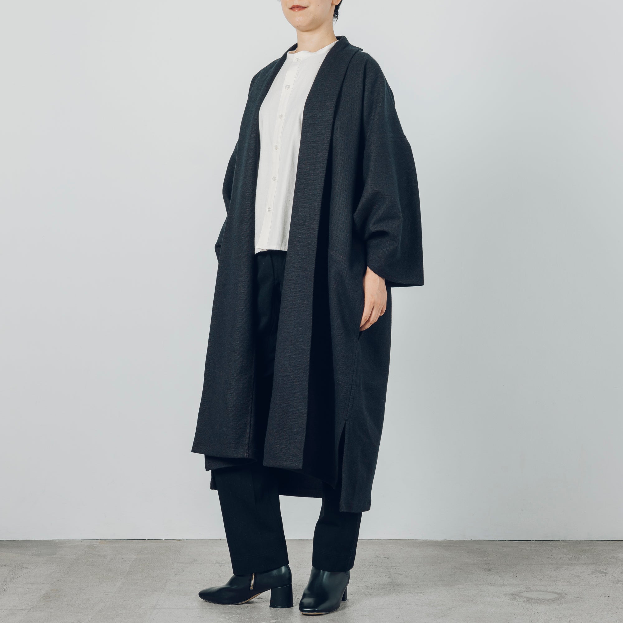 Long Gathered Sleeve Haori - Rescue Wool Herringbone / Navy