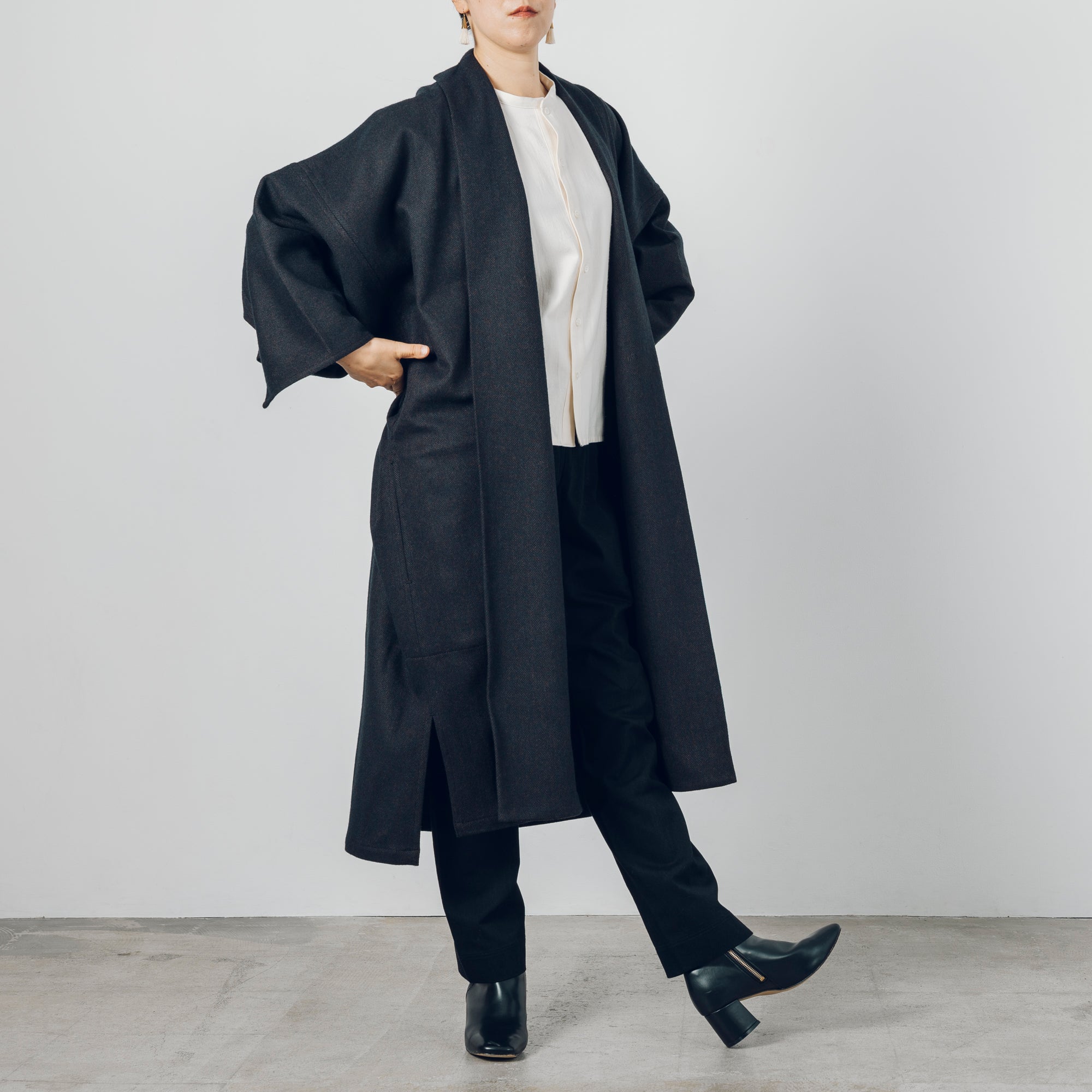 Long Gathered Sleeve Haori - Rescue Wool Herringbone / Navy