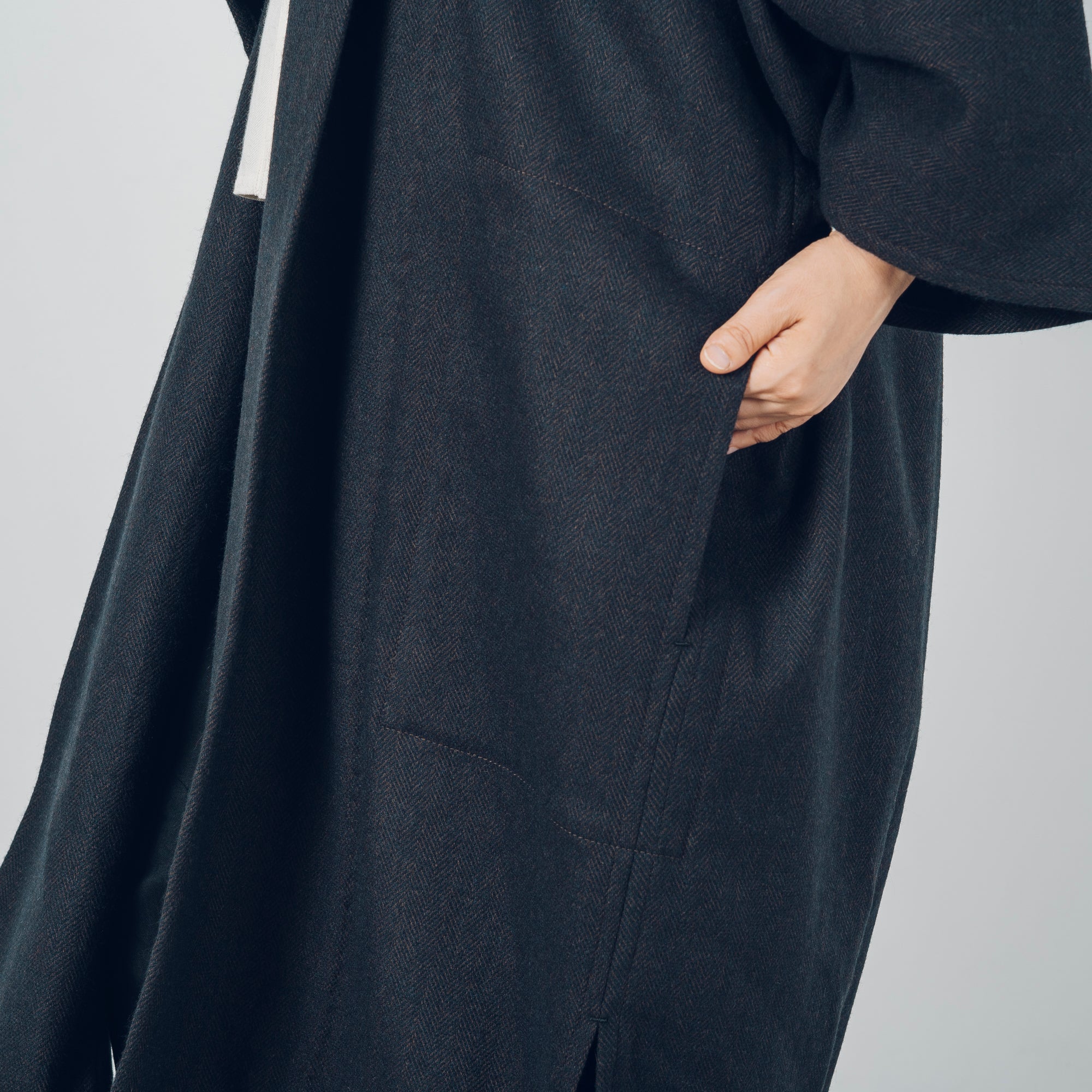 Long Gathered Sleeve Haori - Rescue Wool Herringbone / Navy