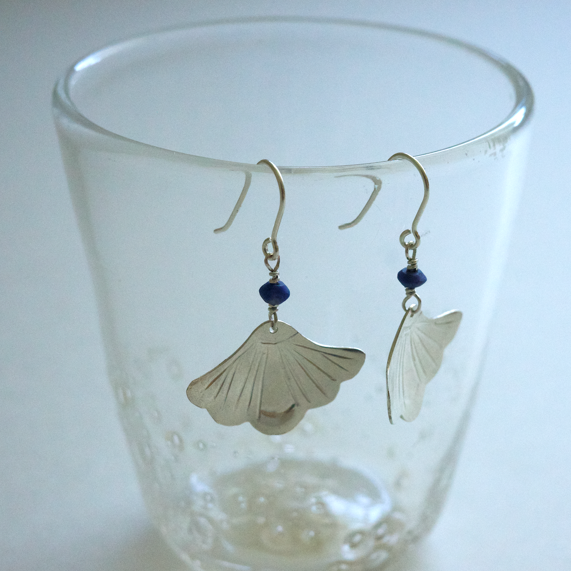 [Earrings] Mai earrings (silver/lapis lazuli)