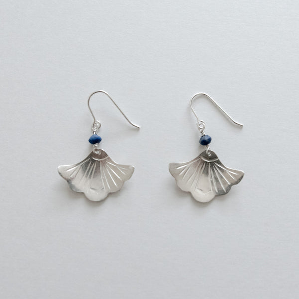 [Earrings] Mai earrings (silver/lapis lazuli)