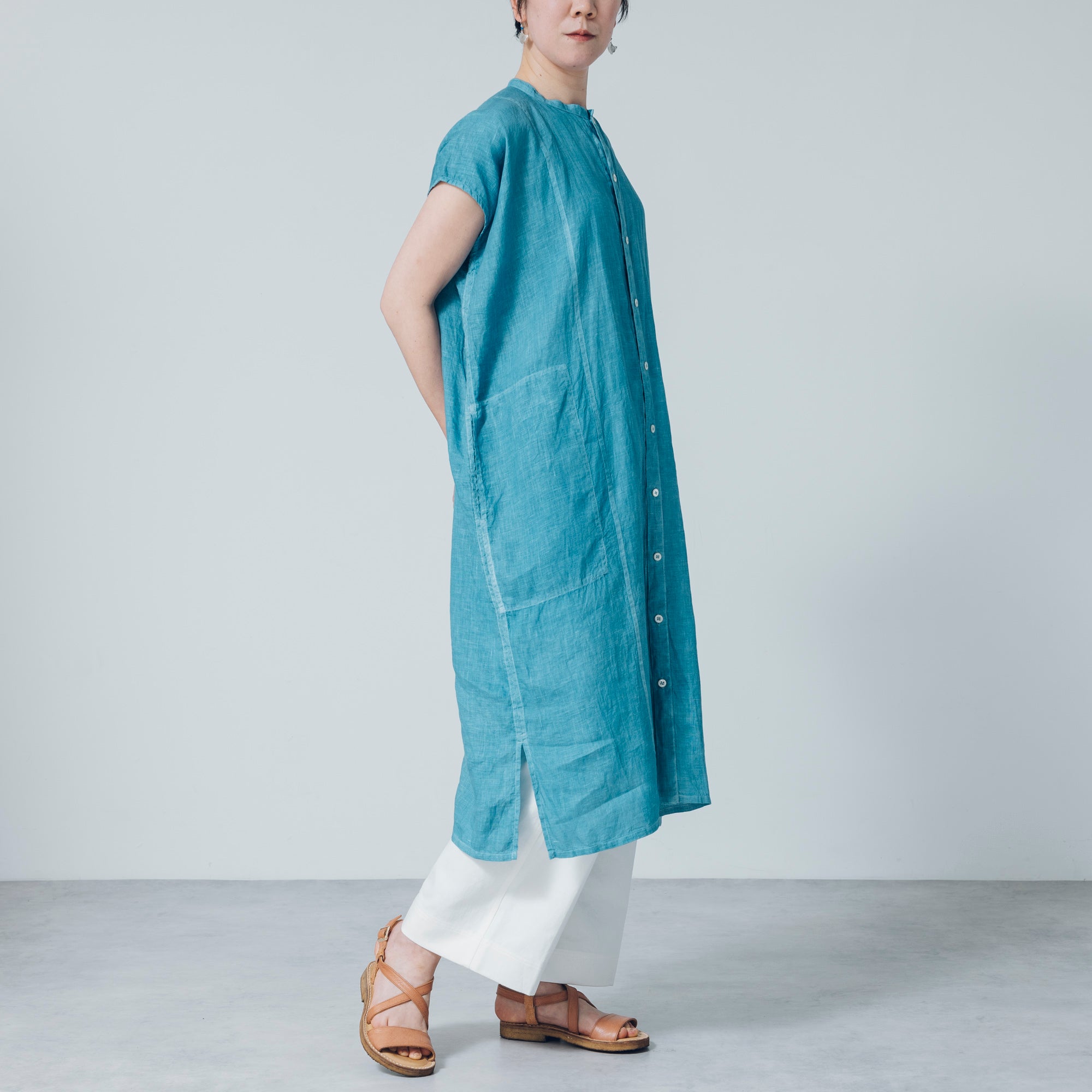 越前ワンピース・ノースリーブ］リネン/いとしろ藍スカイブルー