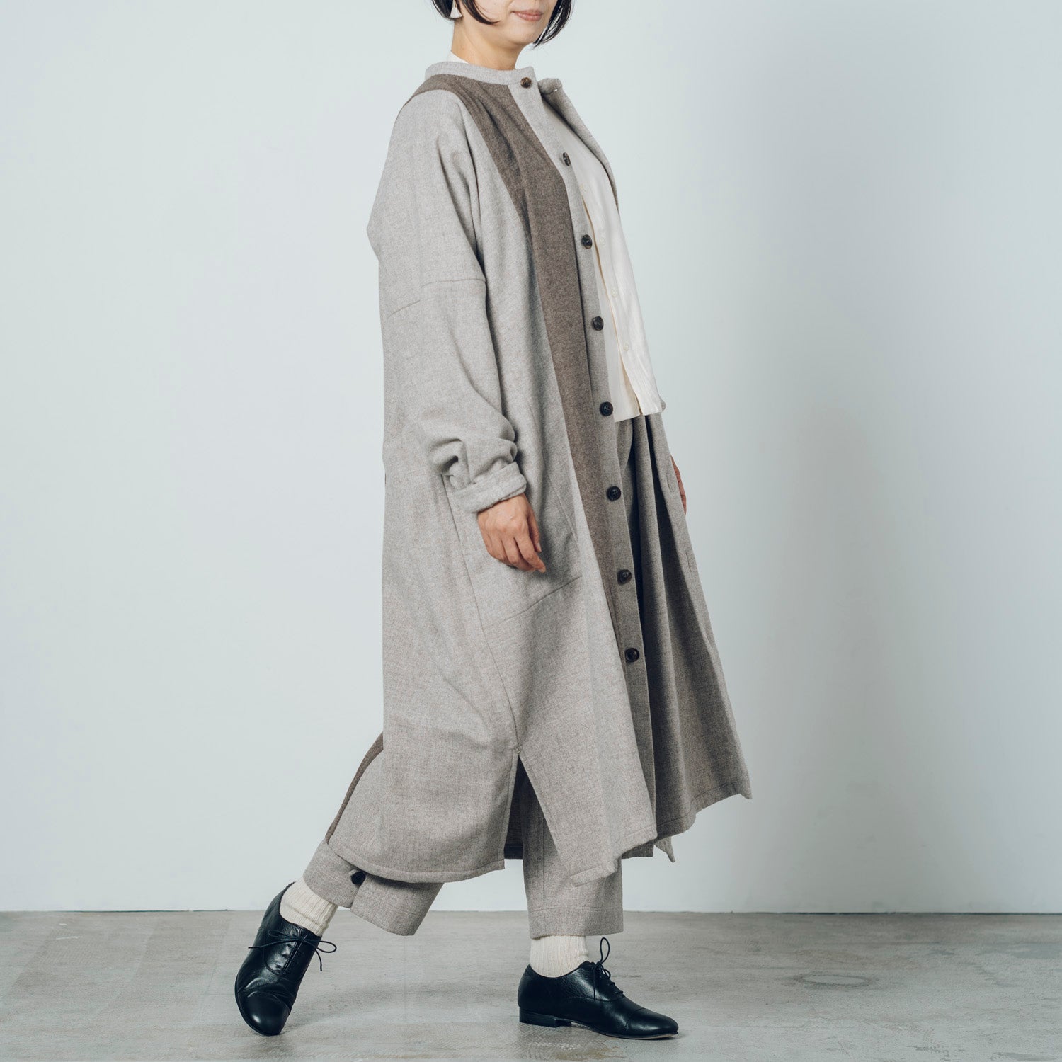 Accepting orders until 3/31 [Echizen Coat] Wool (Black Merino)/Gray x Brown