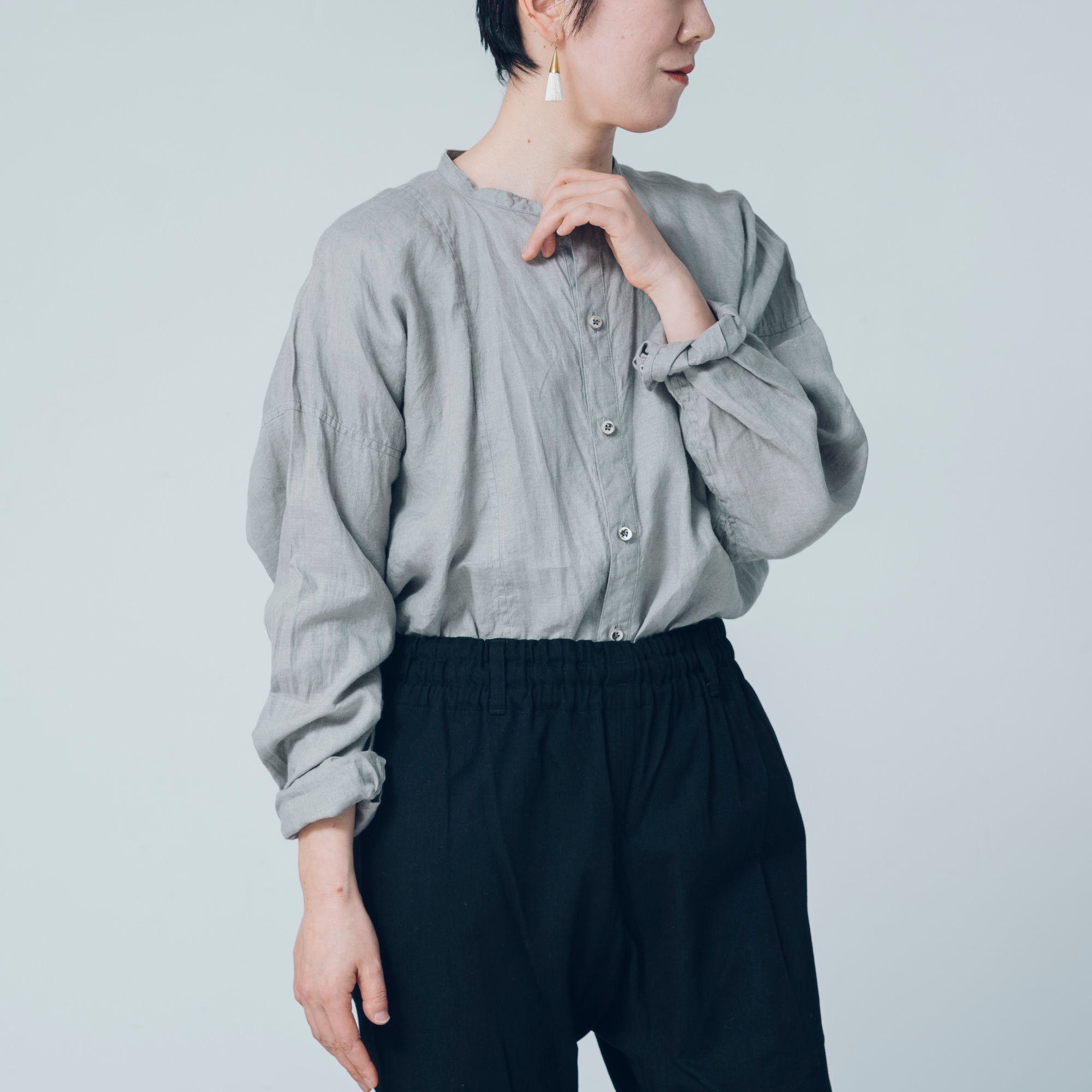 [Echizen Shirt] Linen / Gray (Chestnut dyed)