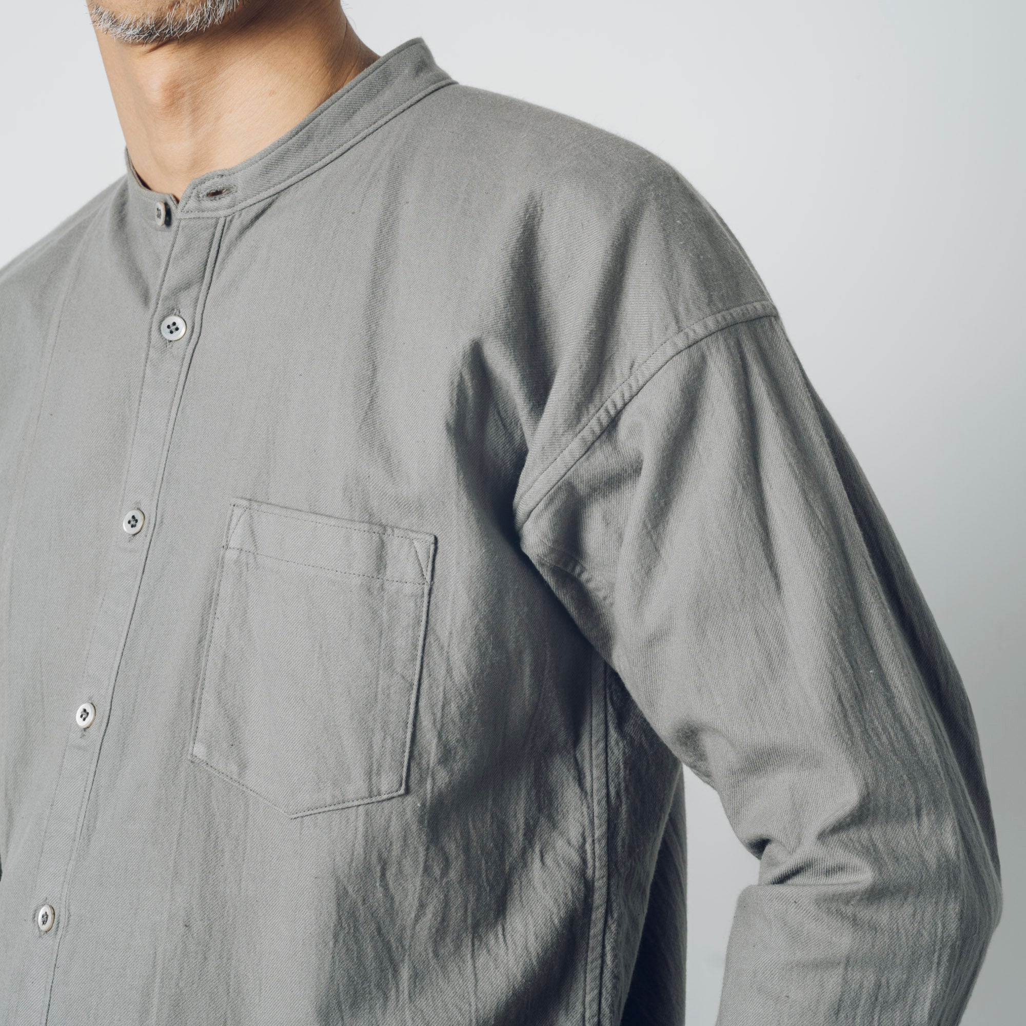 [Echizen Shirt] Organic cotton flannel / gray (chestnut dyed)