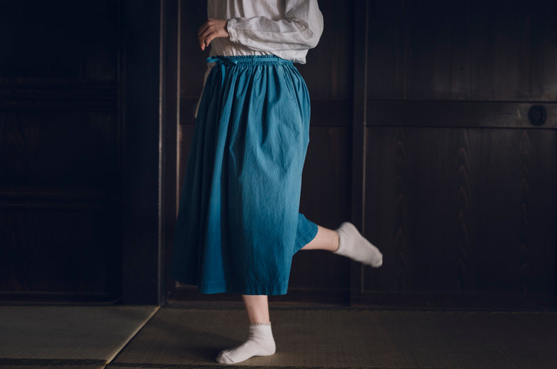 [Skirt] Gathered skirt/indigo dye gradation