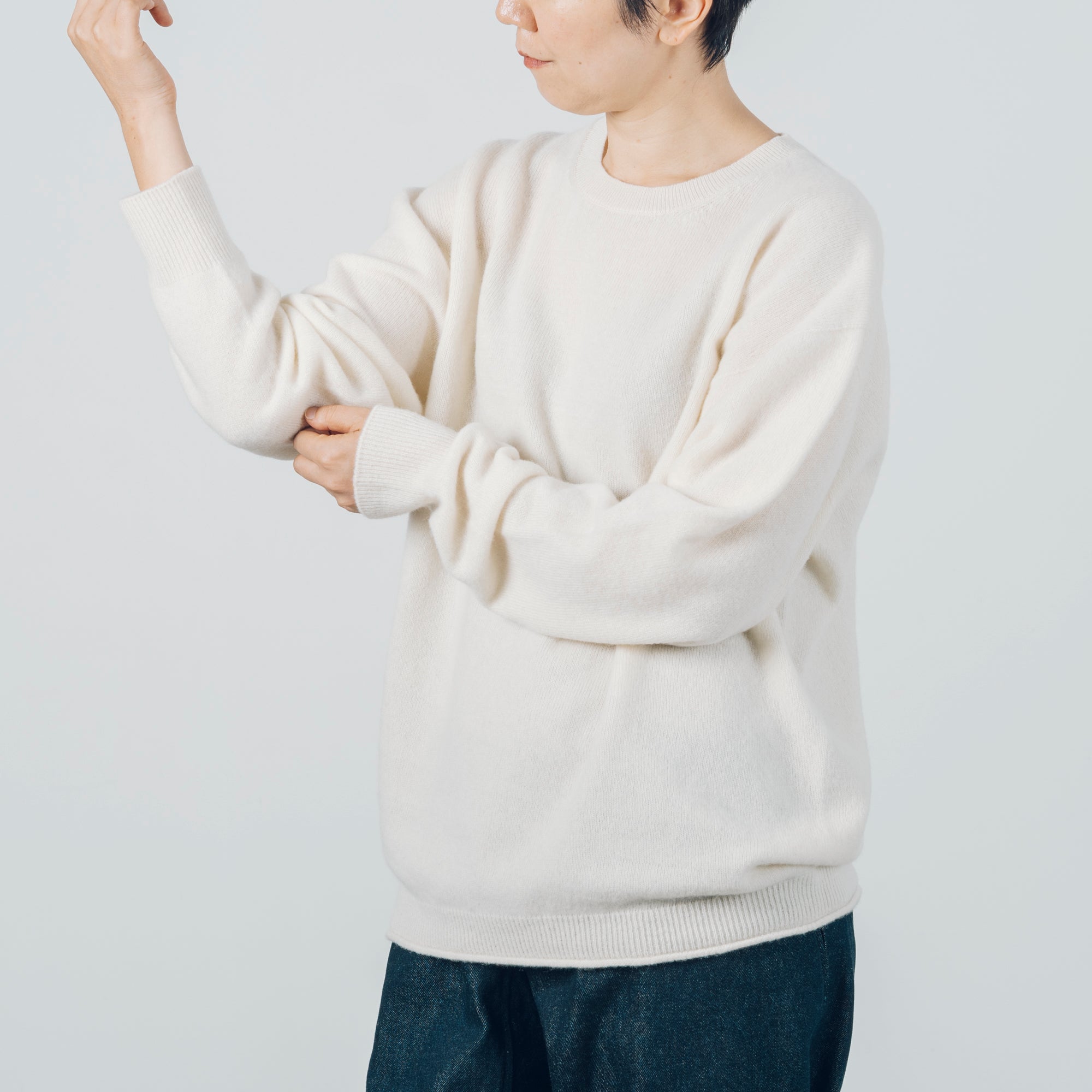 クルーネックセーター］メリノウール / タスマニアホワイトsize2