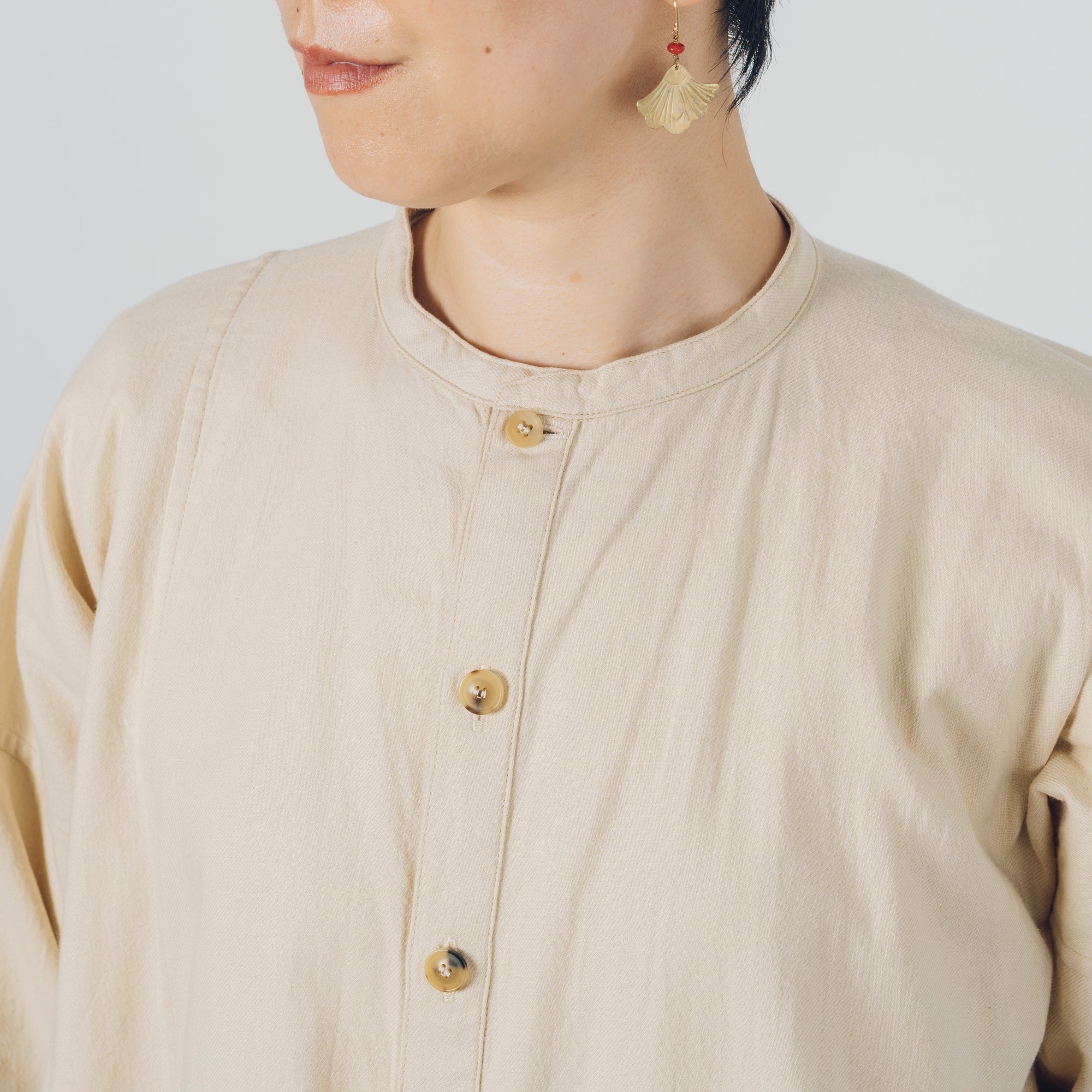 [Echizen One-piece dress] Organic cotton flannel / khaki beige (marigold dyed)