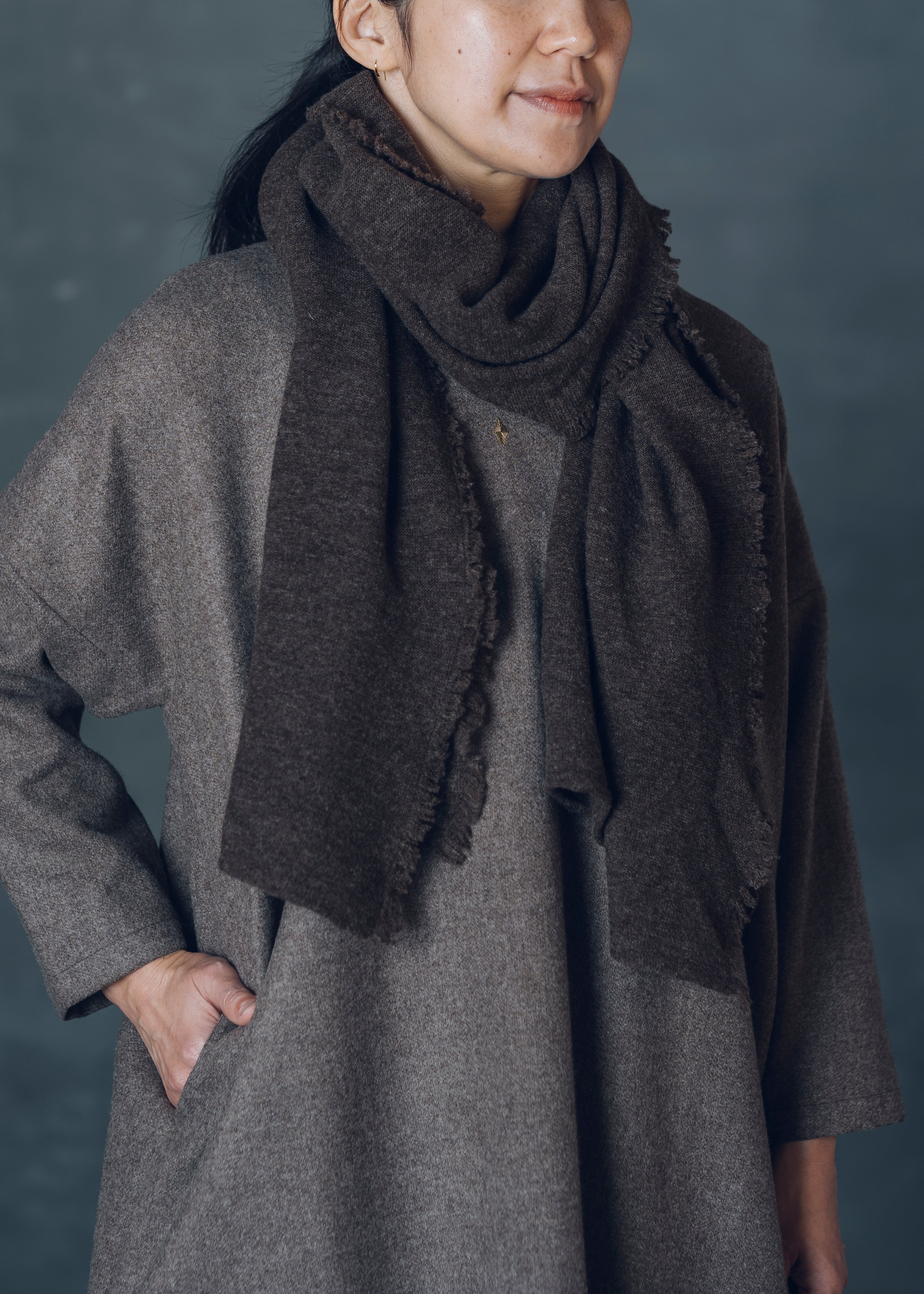 [Shawl] Wool (Black Merino) / Available in 2 colors