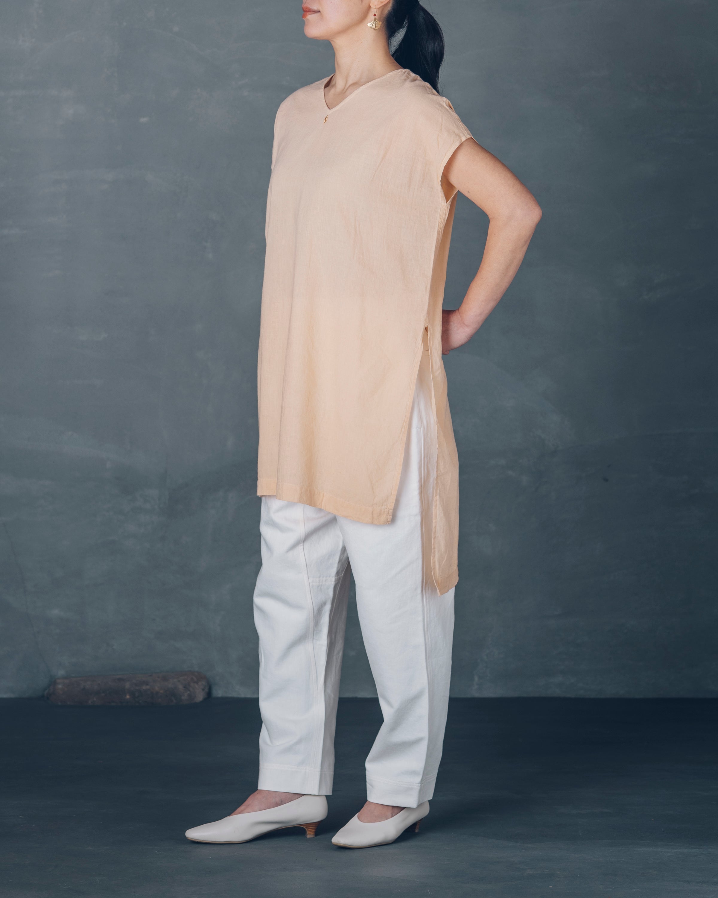 ［シャツ］Vネックチュニック/カディコットン/杉オレンジ