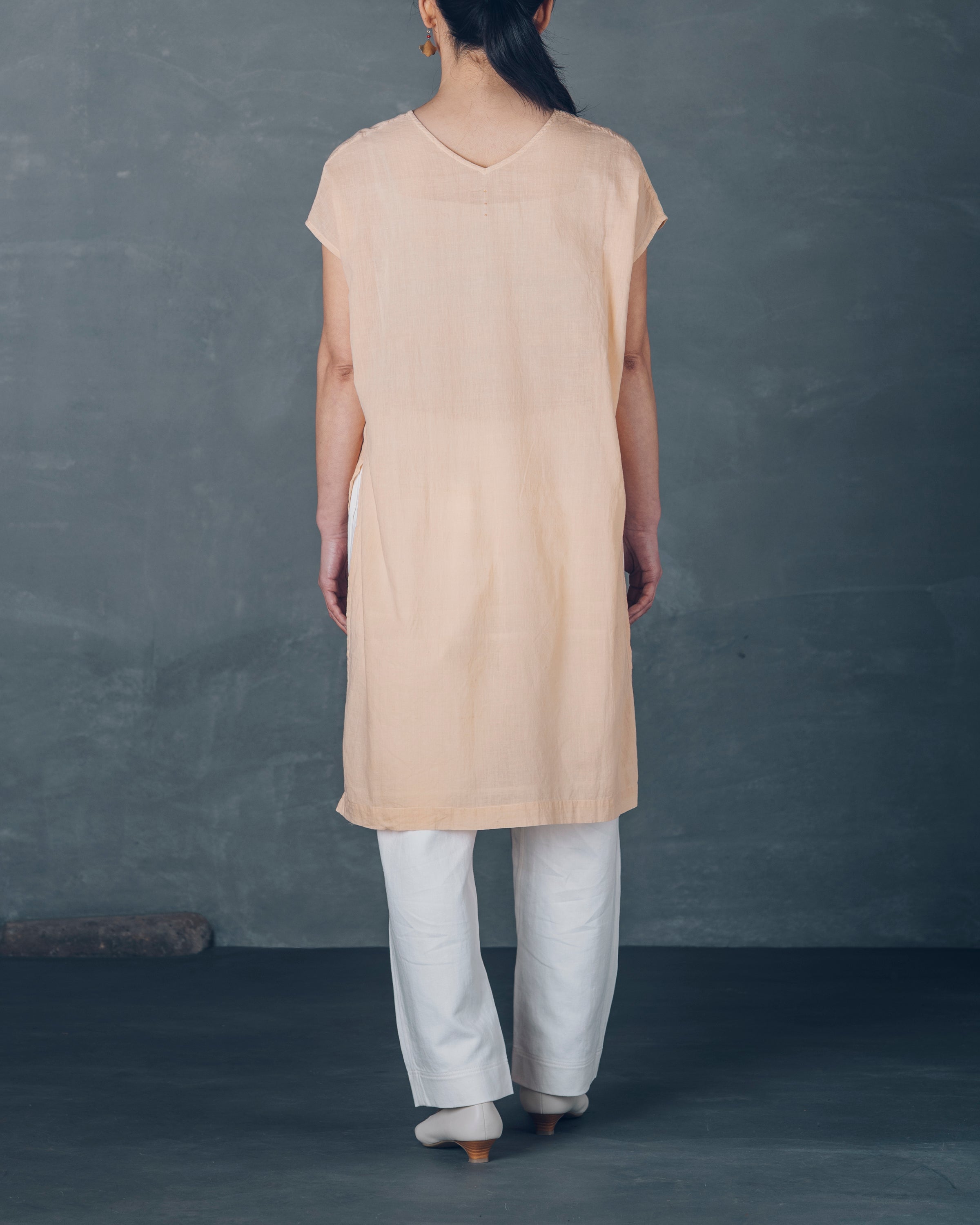 ［シャツ］Vネックチュニック/カディコットン/杉オレンジ