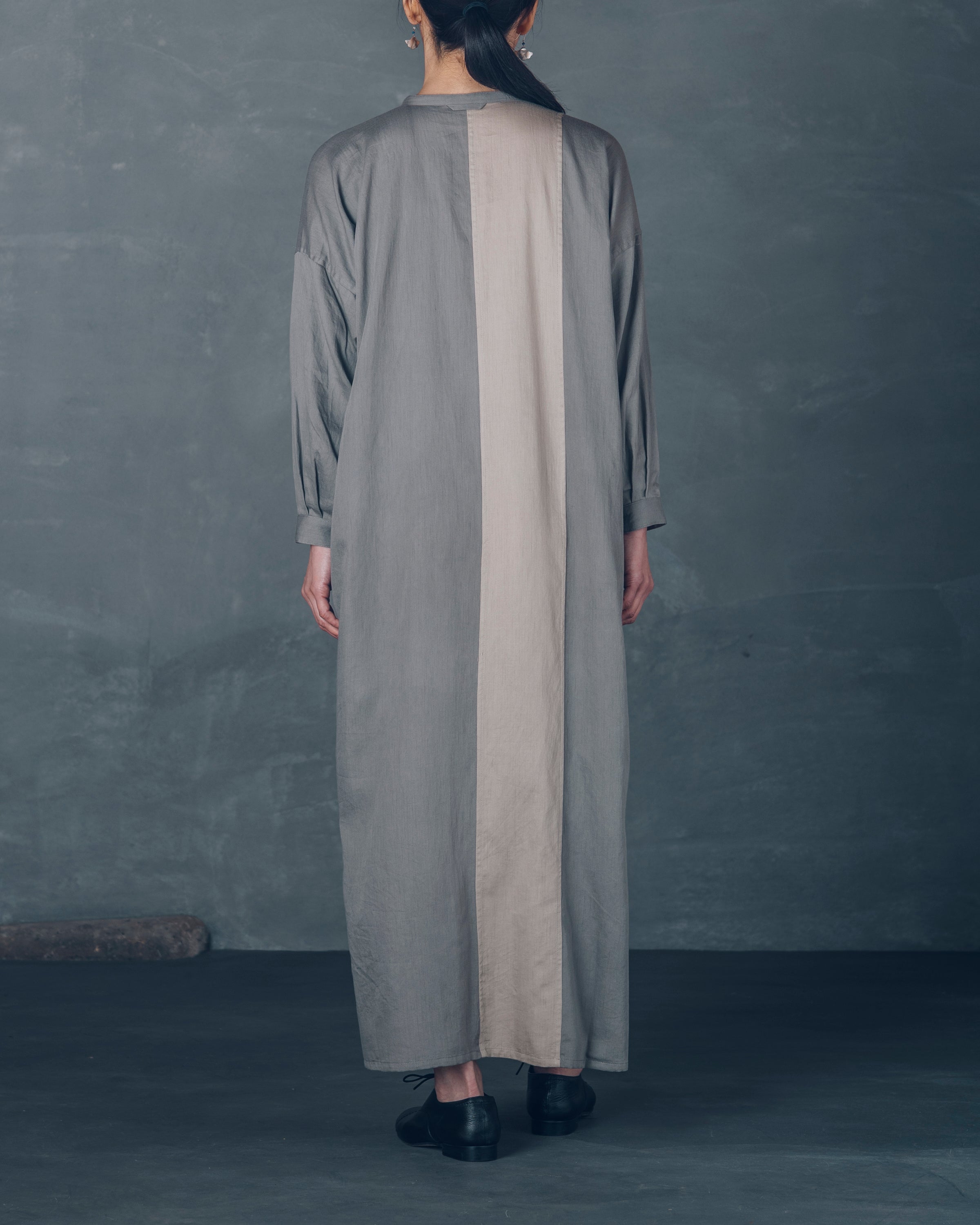 [越前ワンピース]マキシ/OCサテン/バイカラー/杉栗グレー×杉ベージュ