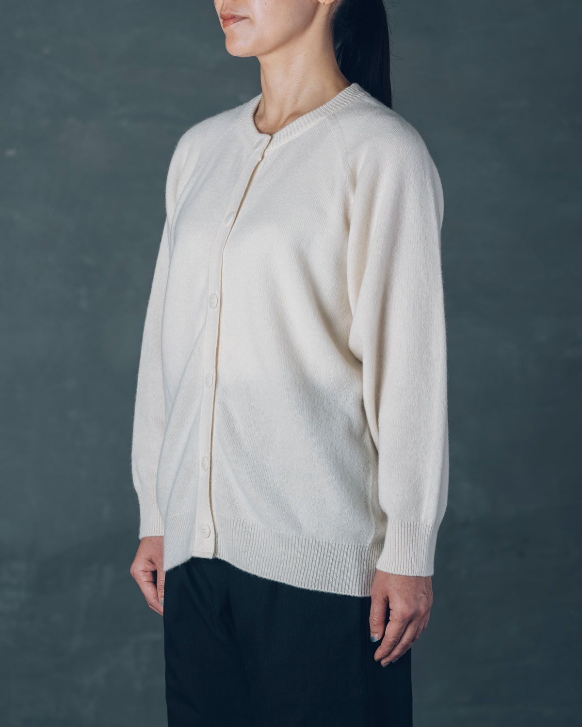 [Cardigan] Black Merino Gray / Size 1