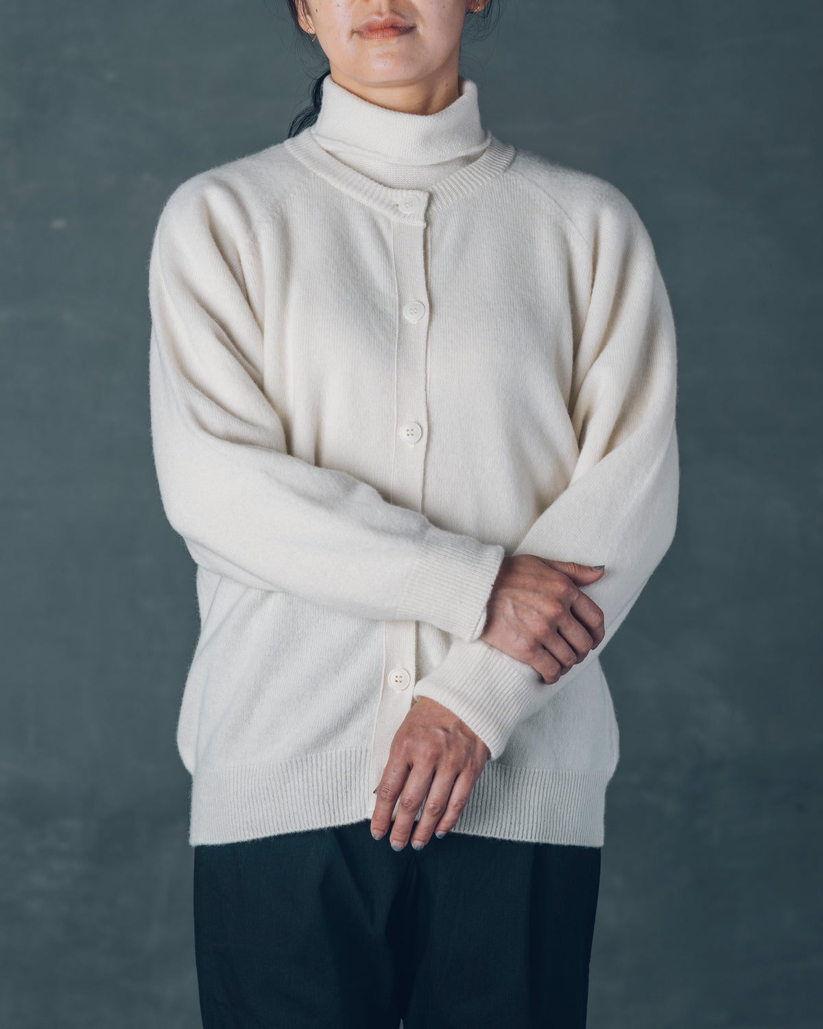 [Cardigan] Black Merino Gray / Size 1
