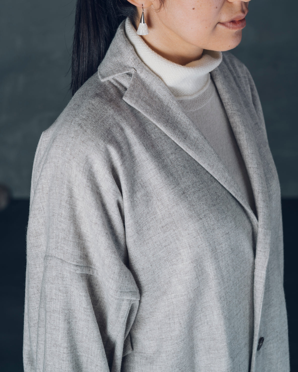 [Three-Panel Sleeve Coat] Thin Merino Wool / Gray