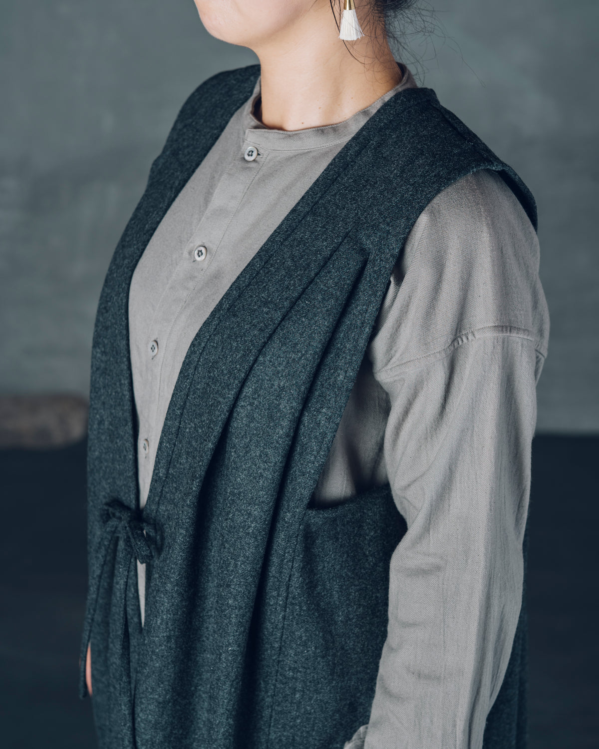 [Sleeveless Long] Rescue Cashmere / Charcoal