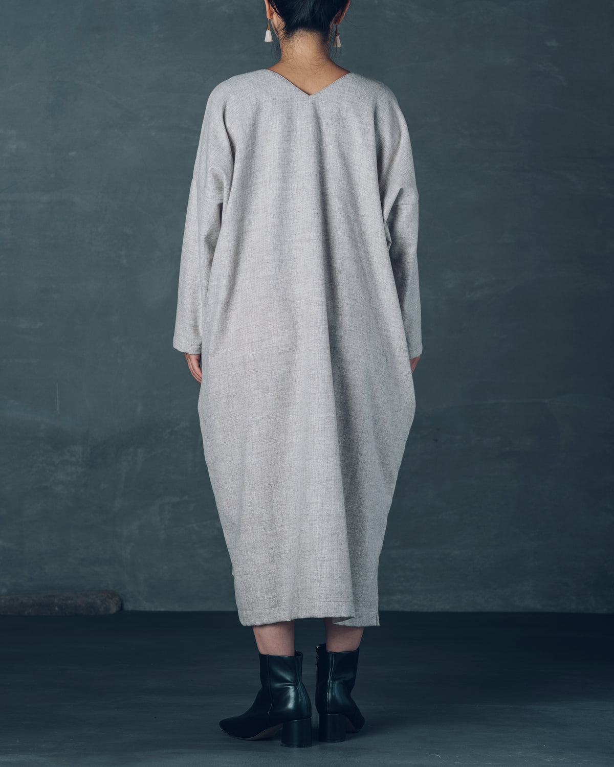 [V-neck Wide Dress] Merino Wool/Gray