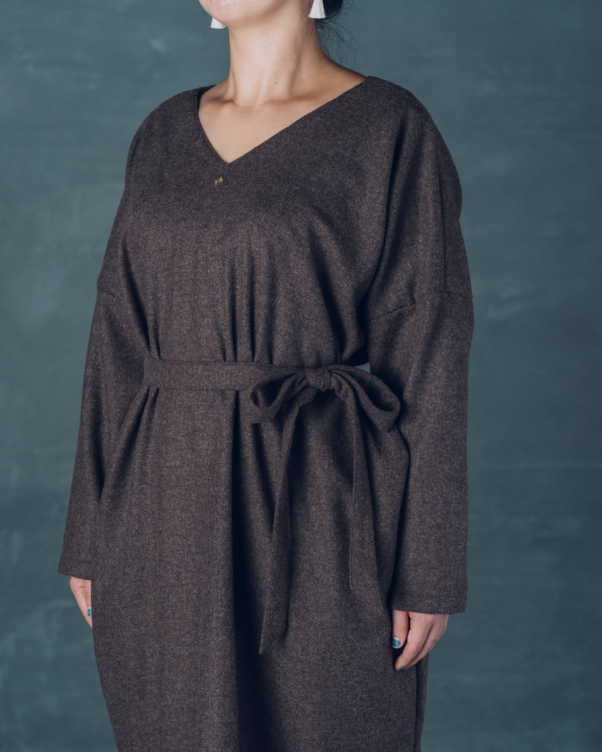 [V-Neck Wide Dress] Merino Wool / Brown