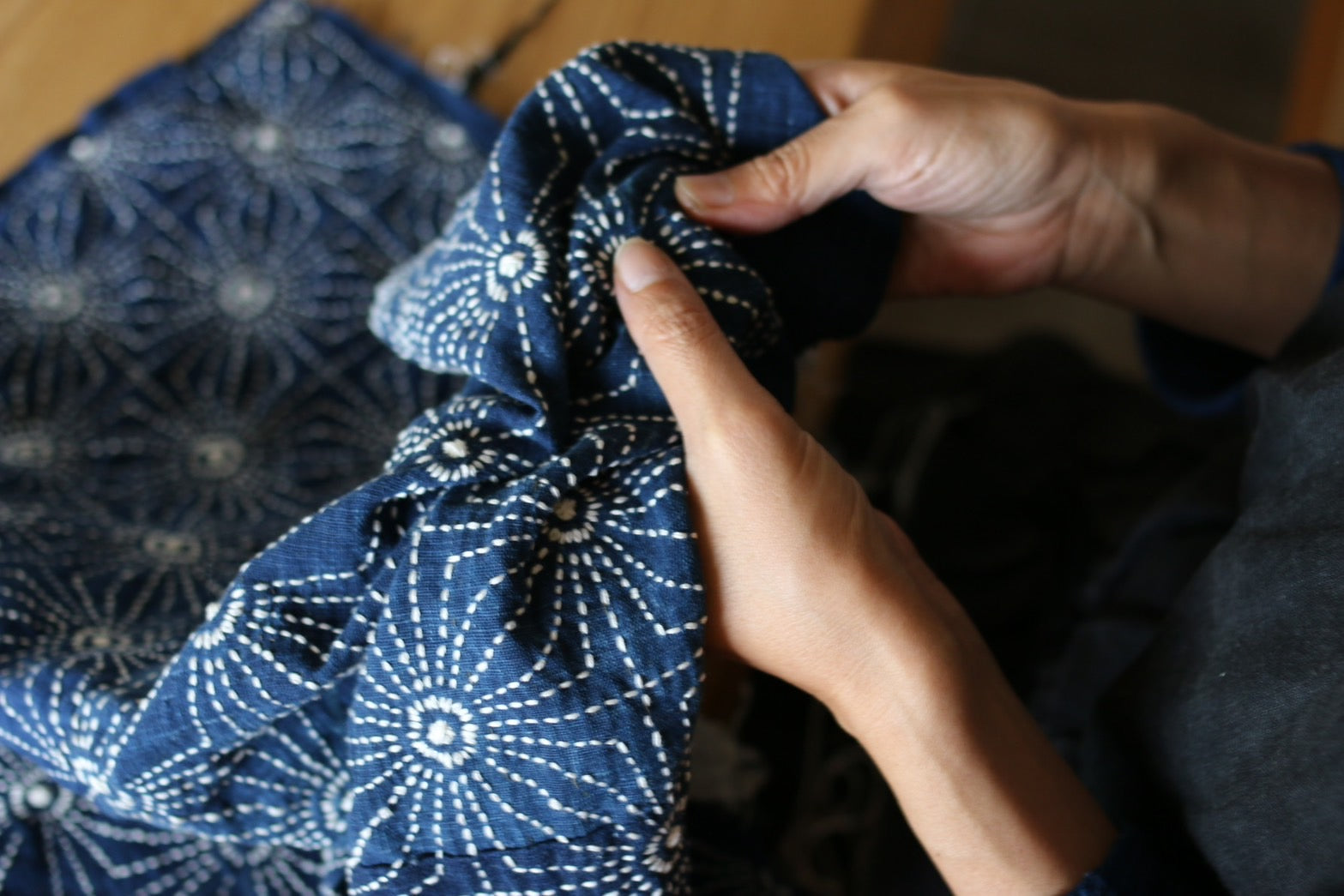 5/15-16 石徹白の食と手しごと 〜山菜摘みと刺し子〜 (春編)　ゲストハウスKIITOSに滞在しながら楽しもう