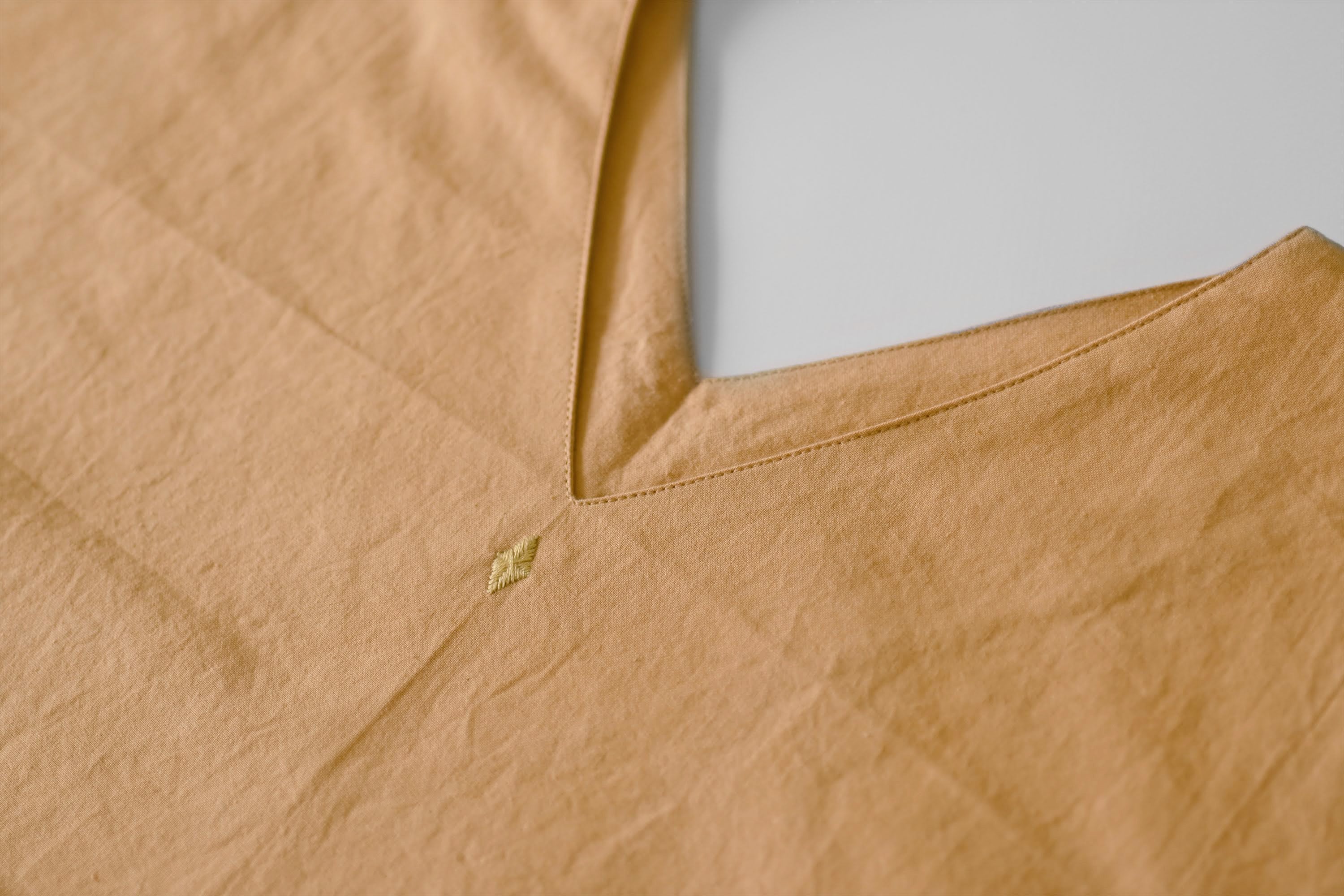 [Dress] V-neck dress/cotton/orange (cedar)
