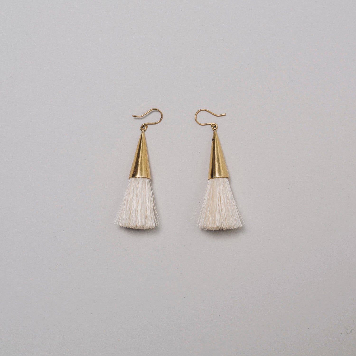 [Earrings] Tassel earrings (brass/silk)