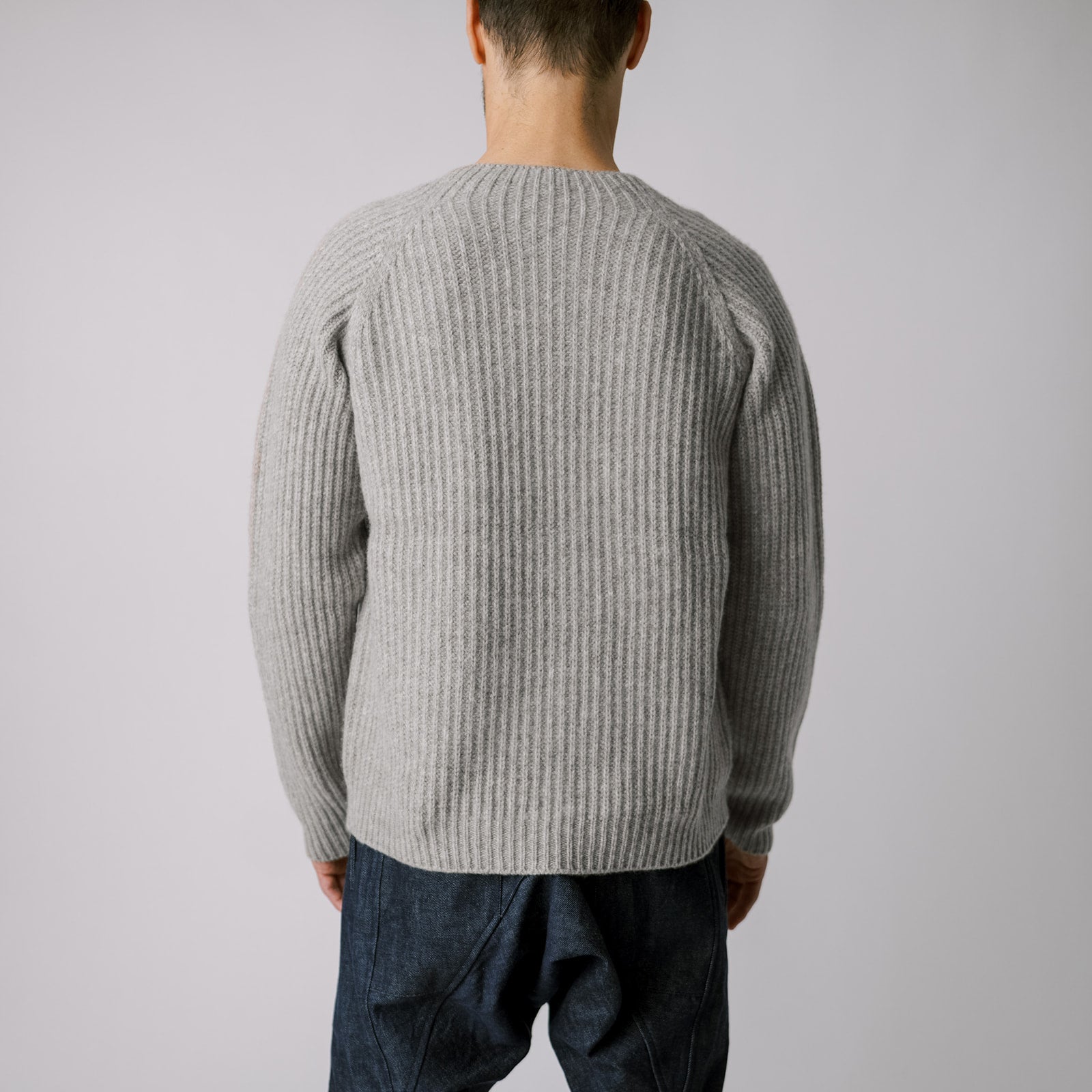 [Men's sweater] Black merino / 3 colors available