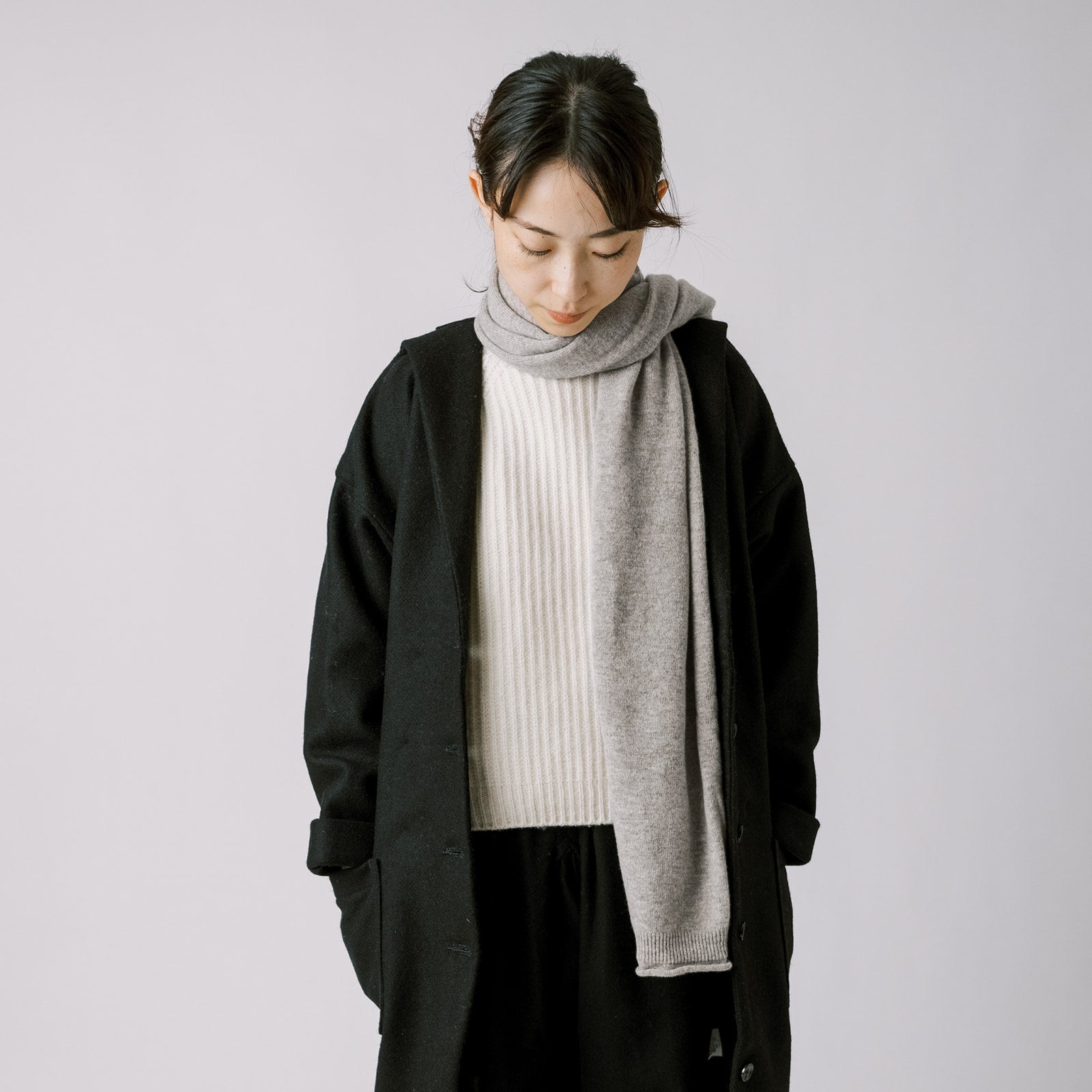 [Shawl] Wool (Black Merino) / Available in 2 colors